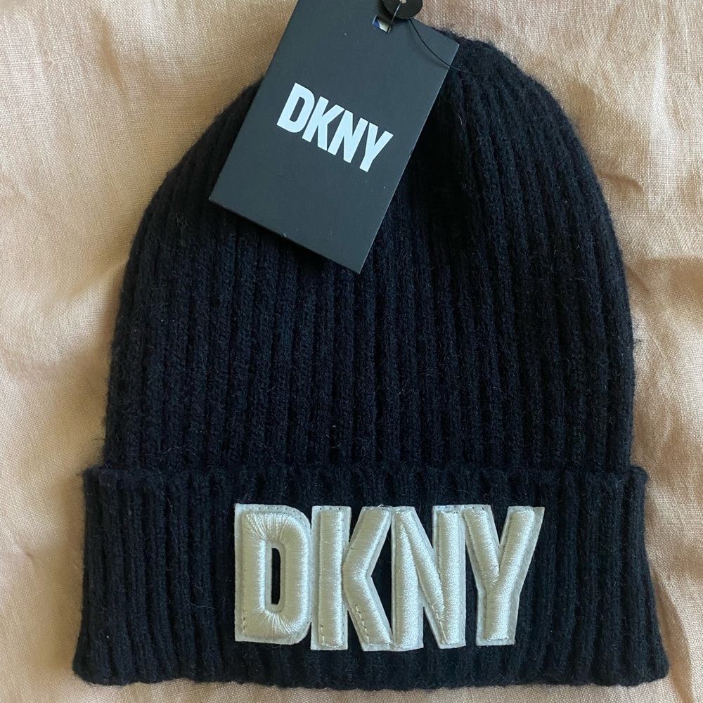 DKNY black winter hat